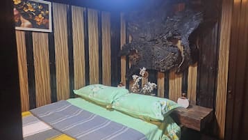 5 bedrooms