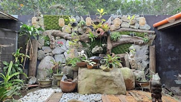 House, 4 Bedrooms, Smoking, Private Pool | Garden