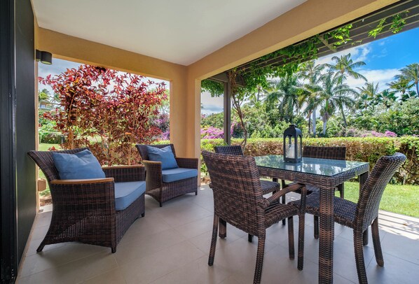 Spacious Lanai in Beautiful Garden Setting with Partial Ocean View