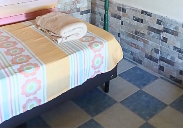 Basic Shared Dormitory, Sea View | Free WiFi