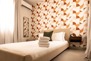 16 bedrooms, desk, iron/ironing board, travel cot