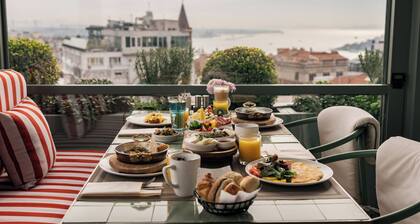 The Wings Hotels Pera