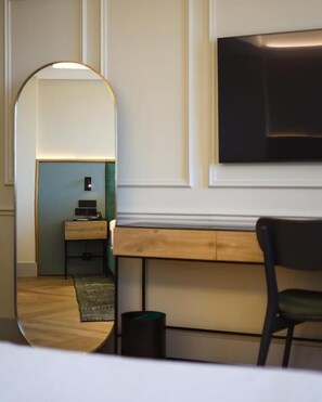 Deluxe tweepersoonskamer, niet-roken, uitzicht op stad | Interieur