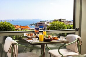 Unclassified image, 4 of 102, button - The Wings Hotels Pera (İstanbul)