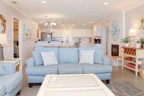 House, Multiple Beds (Deja Blue) | Living area - Deja Blue (Port St. Joe)