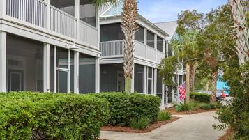 House, Multiple Beds (Barefoot Cottage B37 - The B's Knees) | Exterior detail