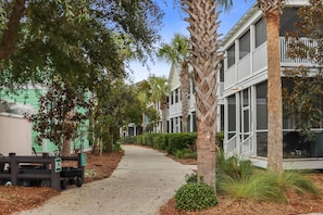 House, Multiple Beds (Barefoot Cottage B37 - The B's Knees) | Property grounds - Barefoot Cottage B37 - The B's Knees (Port St. Joe)