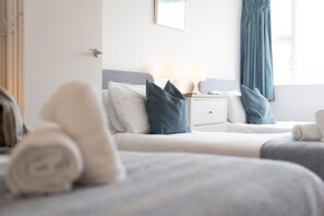 1 bedroom, iron/ironing board, travel crib, WiFi