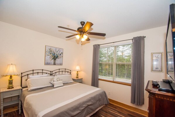 2 chambres, Wi-Fi gratuit, draps fournis