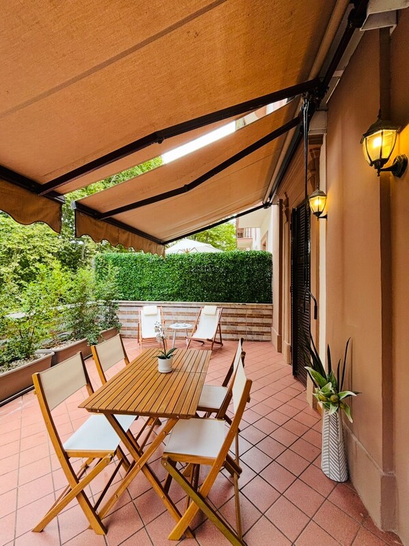 Apartment, 2 Bedrooms, City View | Terrace/patio