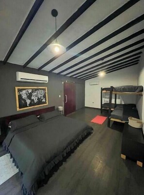 3 habitaciones, internet y ropa de cama