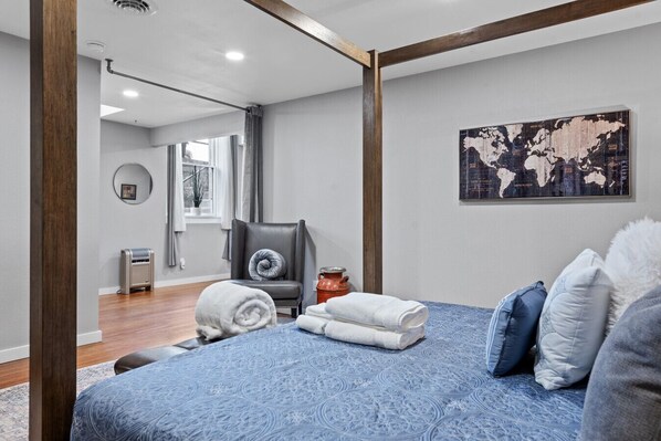 1 bedroom, iron/ironing board, travel crib, free WiFi