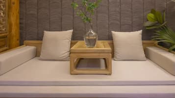 Family Twin Room | Free WiFi