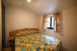 2 bedrooms, individually furnished