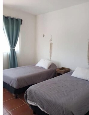 3 chambres, accès Internet, draps fournis