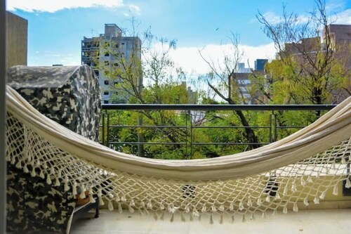 Bright Studio with Large Desk Balcony, Hammock