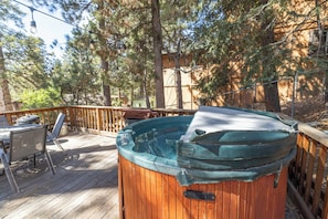 Bañera de hidromasaje exterior