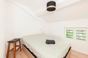 1 chambre, Wi-Fi gratuit, draps fournis