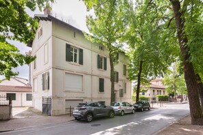 Esterni