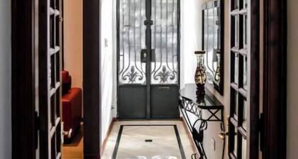 Renovated house Premium kitchen 3 Bed. Grill