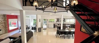 Beautiful Quinta House for 12 people very spacious