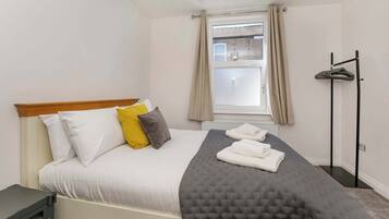 1 bedroom, iron/ironing board, travel crib, WiFi