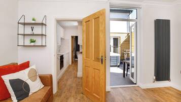 Televisio, työhuone