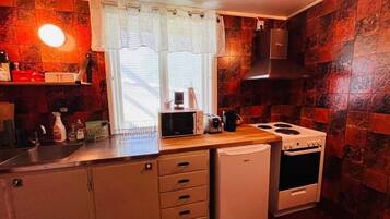 Microwave, oven, stovetop