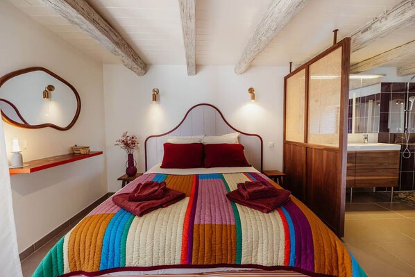 Unclassified image, 1 of 39, button - Le Chai Roudoudou 4* (Saint-Georges-d'Oléron)