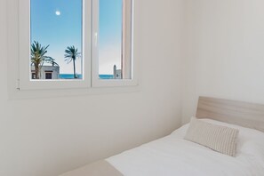 3 間睡房、免費 Wi-Fi、床單