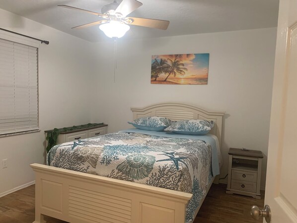 1 bedroom, WiFi, bed sheets