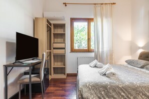 1 camera, Wi-Fi, lenzuola