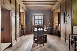 Dining - Country House 'Zinnenberg' with Mountain View, Private Terrace and Wi-Fi (Appiano sulla Strada del Vino)