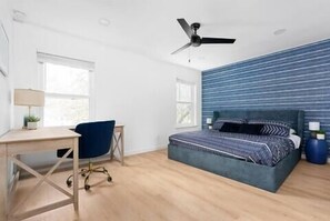 2 bedrooms, desk, iron/ironing board, WiFi