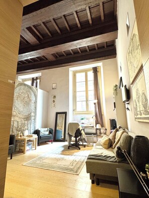 TV - Cozy Vigna Nuova (Firenze)