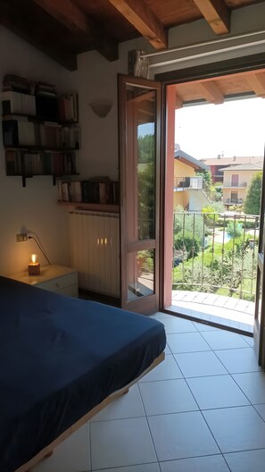 Bügeleisen/Bügelbrett, WLAN, Bettwäsche