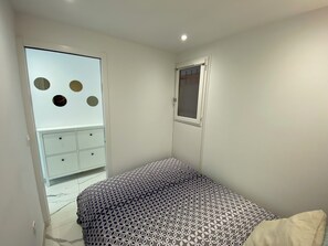 1 bedroom, iron/ironing board, travel crib, free WiFi