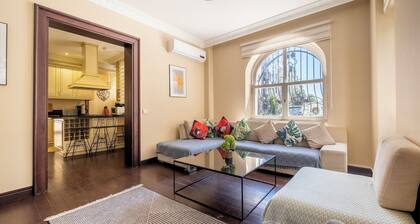 3-bedroom apartment with 2 bathrooms in beautiful Istanbul with AC