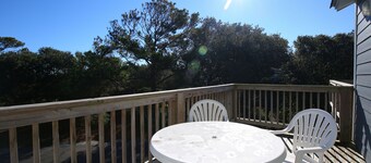 2BR Condo w/ Indoor Pool + Beach Access