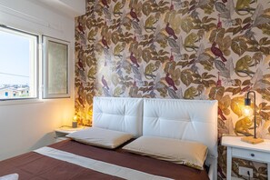 2 bedrooms, iron/ironing board, bed sheets - Apartment 'Falso Pepe Marzamemi' with Private Terrace and Air Conditioning (Marzamemi)