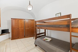 2 habitaciones, wifi y ropa de cama 