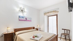 1 室のベッドルーム、WiFi、ベッドシーツ