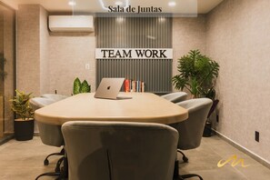 Meeting facility - Marsellesa 06 by Del Mar (Guadalajara)