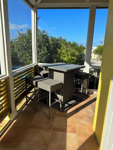 Charming 2-bedroom bungalow in fabulous Providenciales with AC