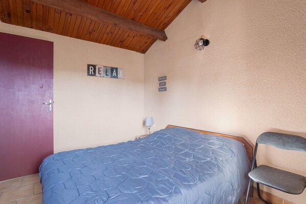 2 dormitoris, planxa i posts de planxar i wifi
