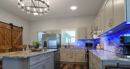 Magnolia Place: 3-bedroom 2-Full bath home w/stocked pond