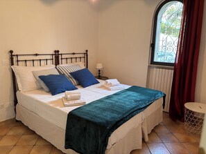 3 Schlafzimmer, Bügeleisen/Bügelbrett, Reisekinderbett, kostenloses WLAN