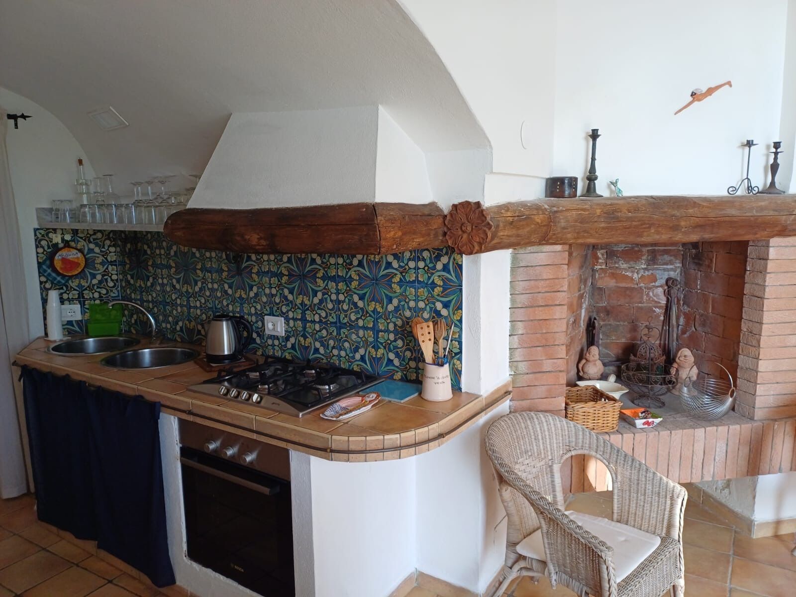 Kühlschrank, Ofen, Herdplatte, Geschirrspüler