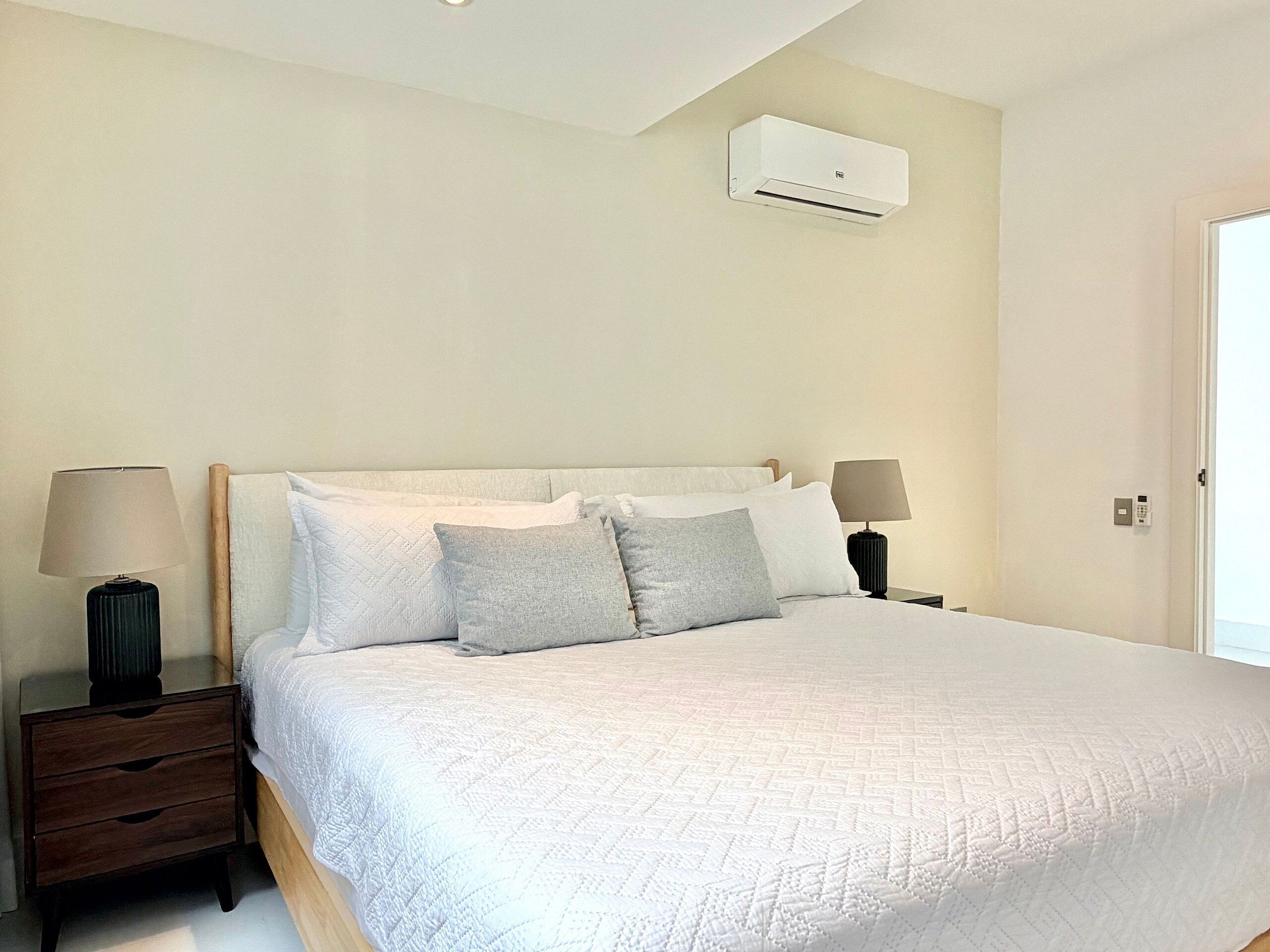 2 chambres, fer et planche à repasser, accès Internet, draps fournis