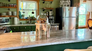 Microwave, oven, stovetop, dishwasher